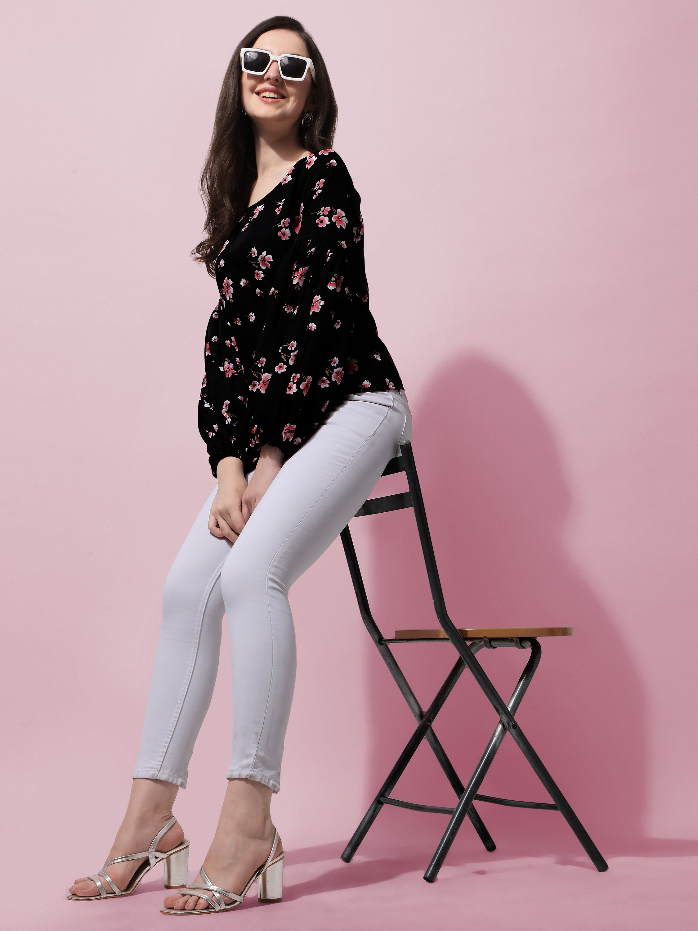 Floral Printed Round Neck Long Puff Sleeves Regular Top